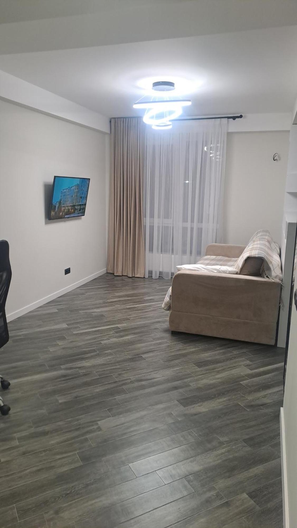 Аэропорт-Номера 24/24 . Apartment Chisinau Luaran gambar
