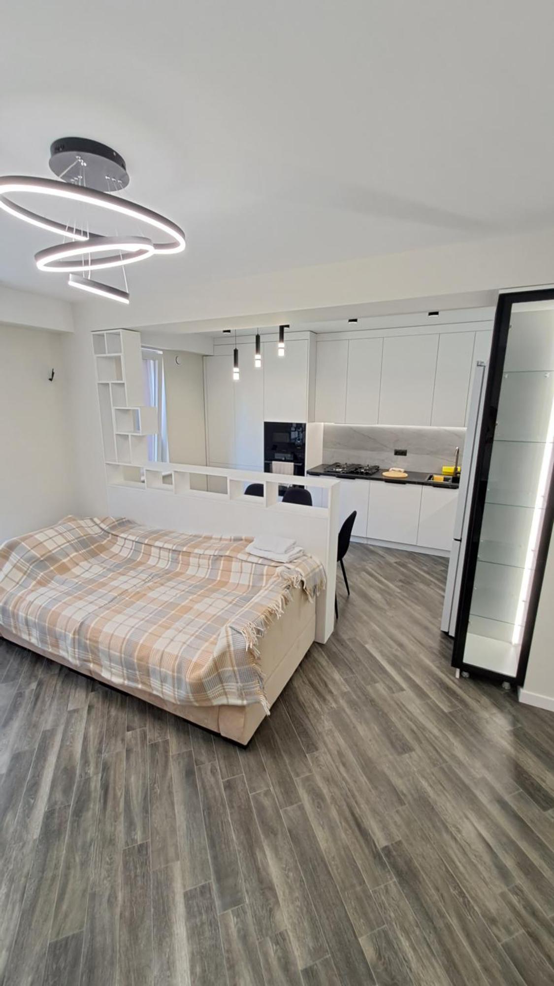 Аэропорт-Номера 24/24 . Apartment Chisinau Luaran gambar